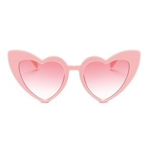 Love Struck Sunglasses 😍💖😎